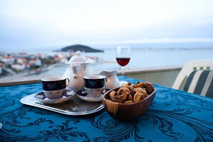 Apartment A4, for 5 persons