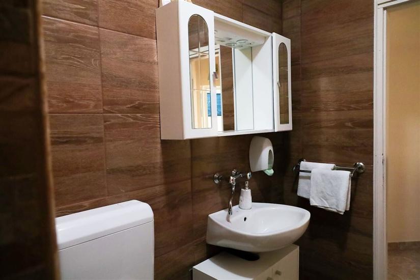 Apartment A5, for 5 persons