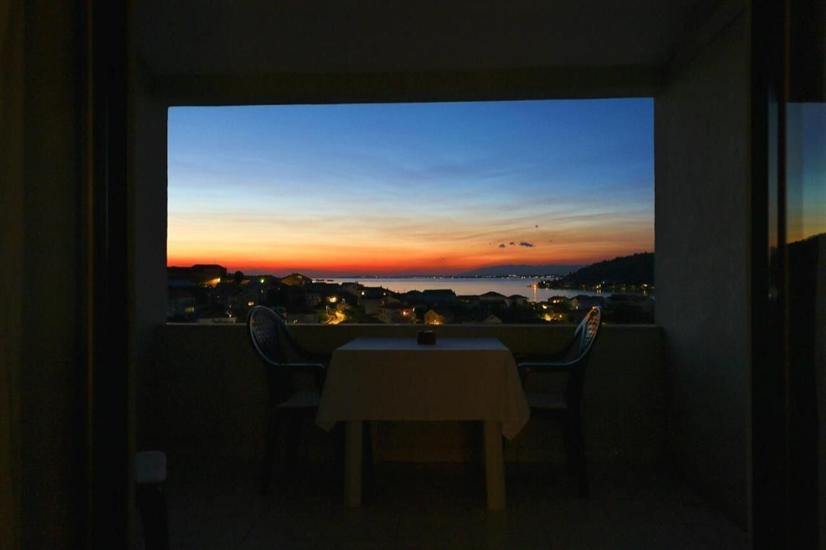 Apartment A6, for 5 persons