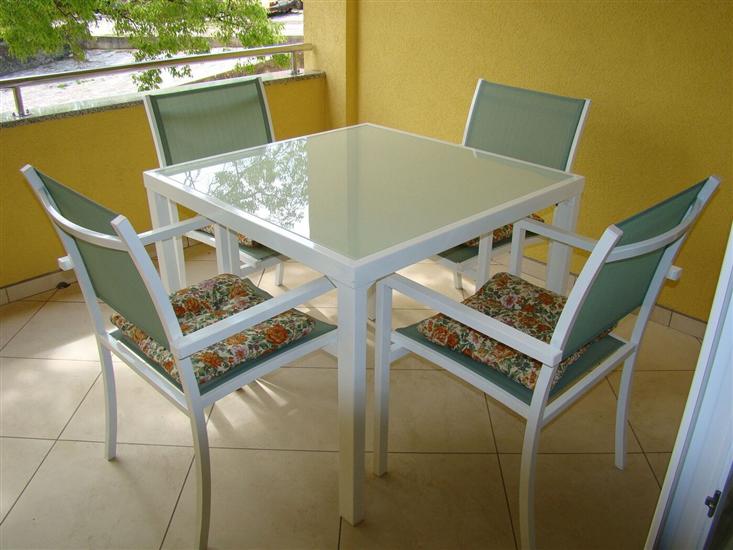 Apartment A1, for 4 persons