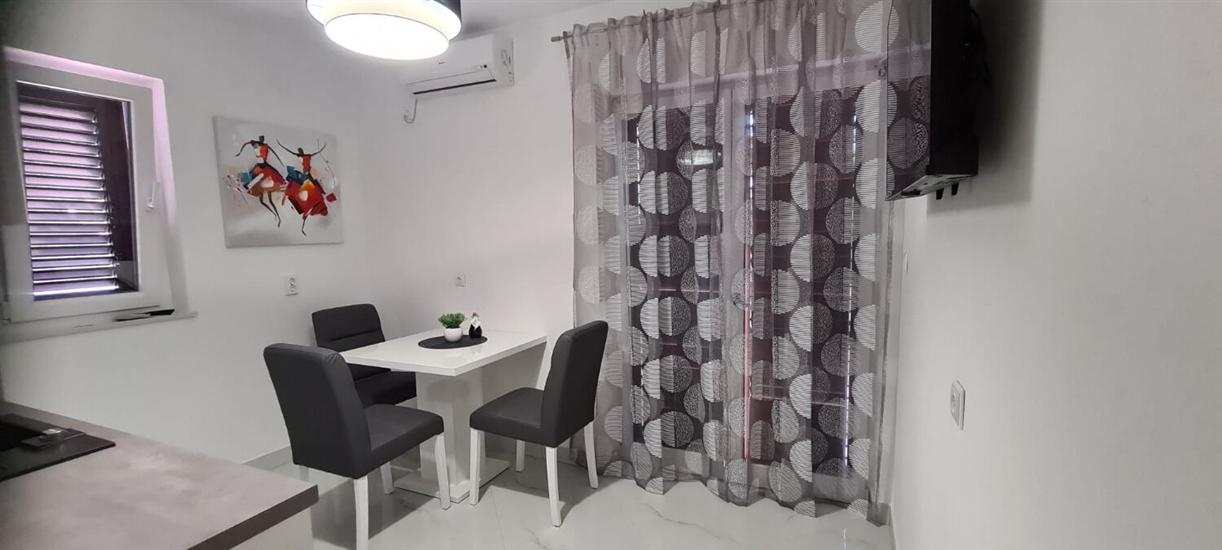 Apartment A1, for 3 persons