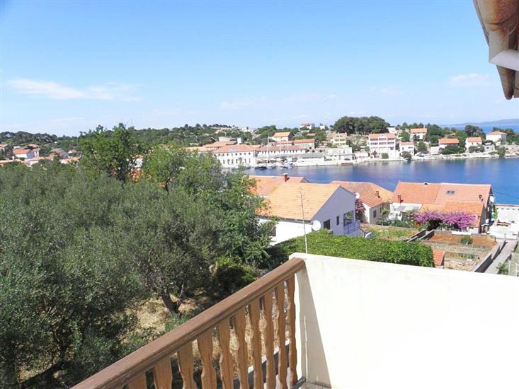 Apartment A4, for 4 persons