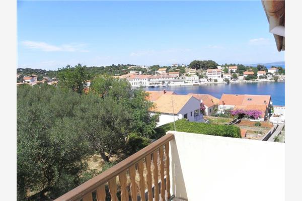 Apartment A4, for 4 persons