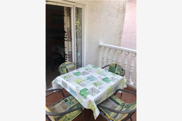 Apartment A2, for 4 persons