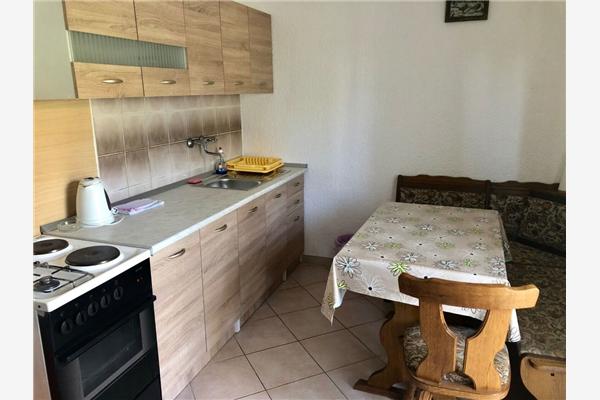 Apartment A4, for 4 persons