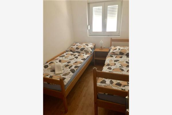 Apartment A4, for 4 persons