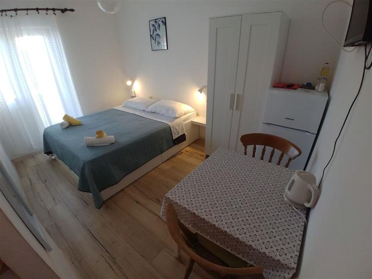 Apartment A4, for 2 persons
