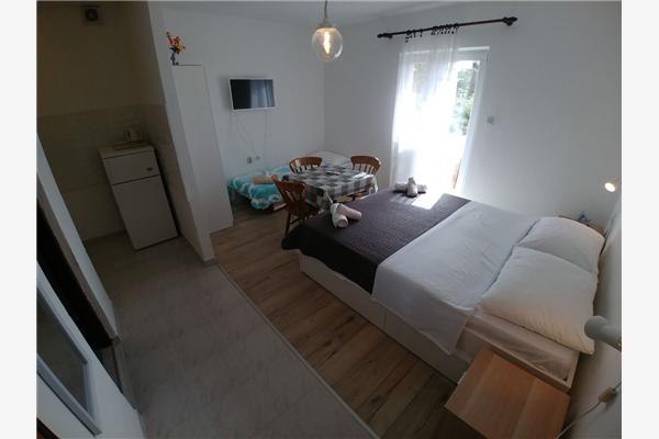 Apartment A5, for 3 persons