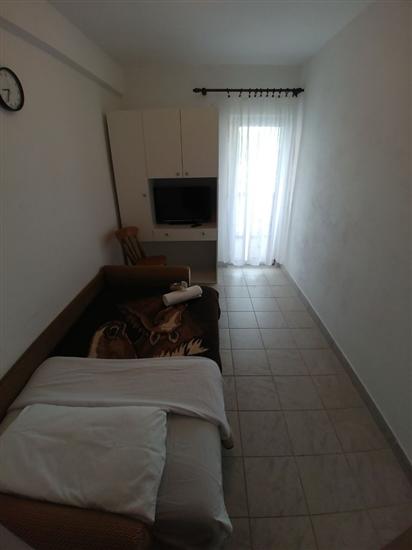 Apartment A6, for 4 persons