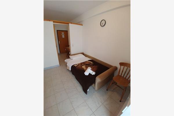 Apartment A6, for 4 persons