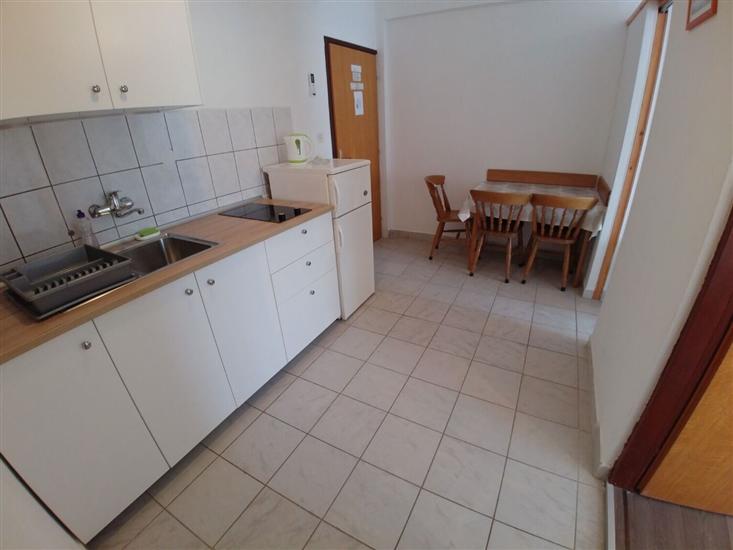 Apartment A6, for 4 persons