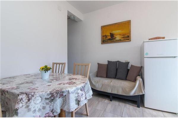 Apartment A2, for 5 persons