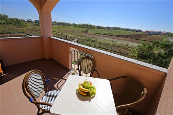 Apartment A4, for 3 persons