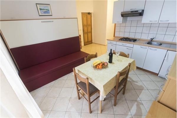 Apartment A4, for 3 persons