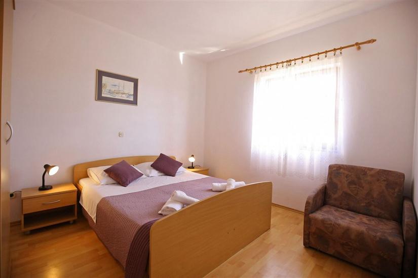 Apartment A4, for 3 persons