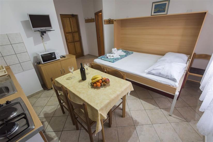 Apartment A5, for 3 persons