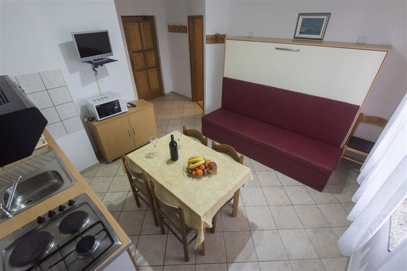 Apartment A5, for 3 persons