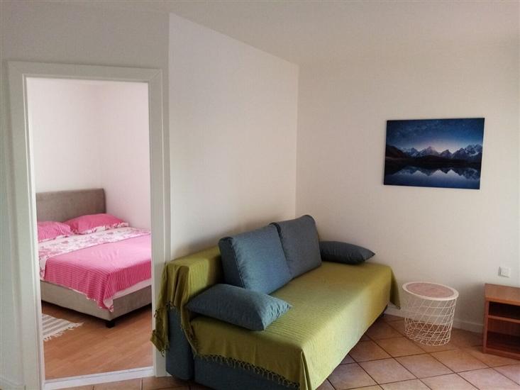 Apartment A2, for 6 persons