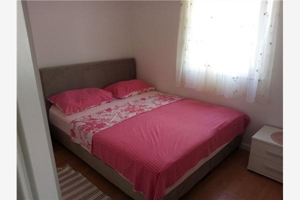 Apartment A2, for 6 persons
