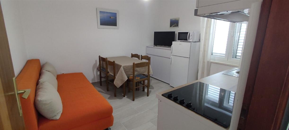 Apartment A2, for 5 persons