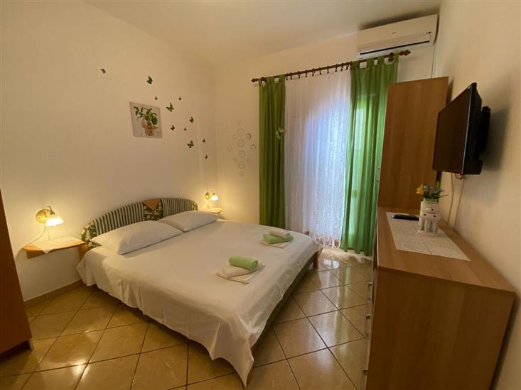 Apartment A2, for 2 persons