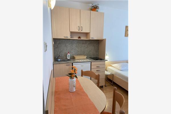 Apartment A5, for 2 persons