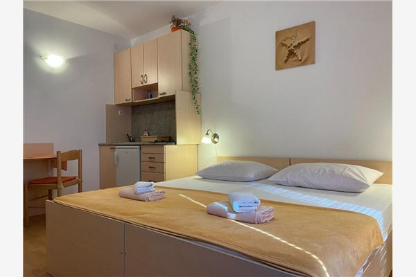 Apartment A5, for 2 persons