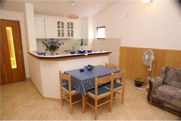 Apartman A2, na 4 osebe