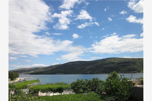 Apartment A3, for 9 persons