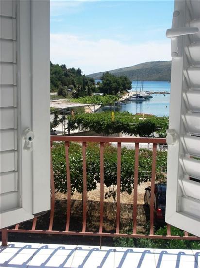 Apartment A3, for 9 persons