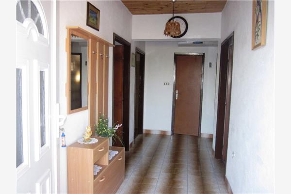 Apartment A3, for 9 persons