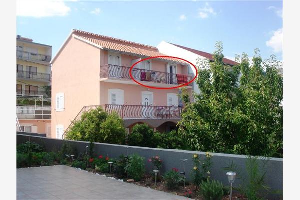 Apartment A4, for 4 persons