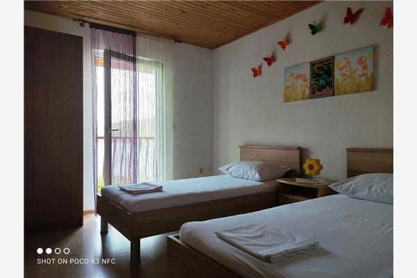 Apartment A4, for 4 persons