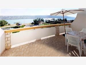 Apartments Stjepan Pag - island Pag, Size 57.00 m2, Airline distance to the sea 10 m