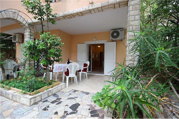 Apartment A1, for 3 persons