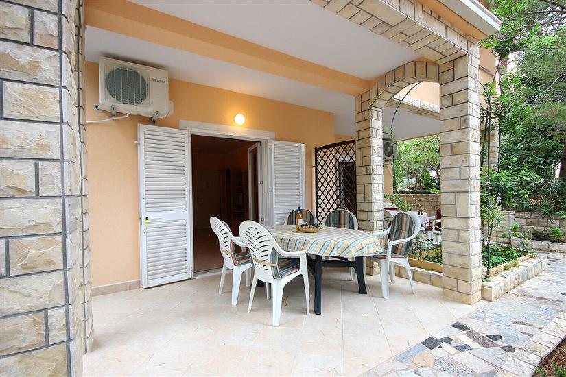 Apartment A2, for 3 persons