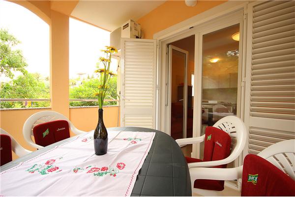 Apartment A4, for 3 persons