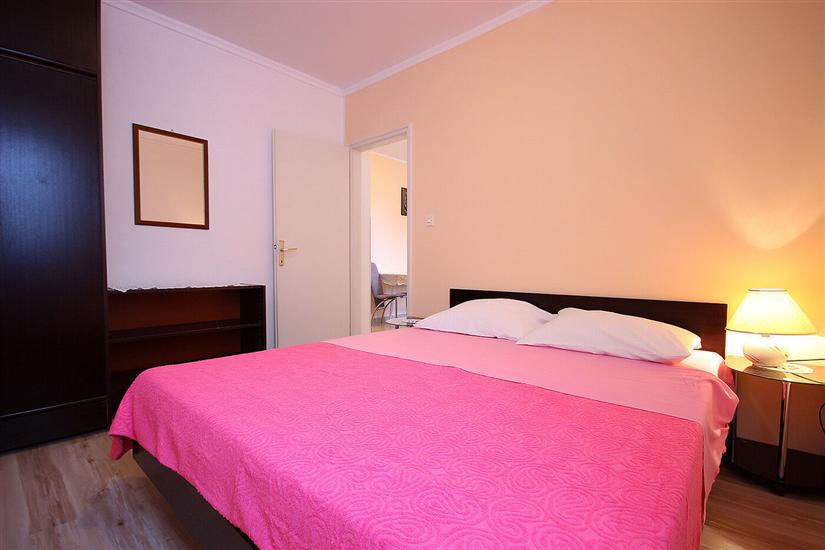 Apartment A4, for 3 persons