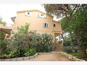 Apartment North Dalmatian islands,BookDinoFrom 104 €