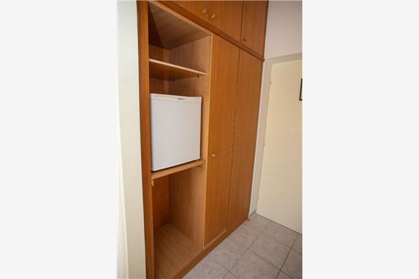 Room S3, for 2 persons