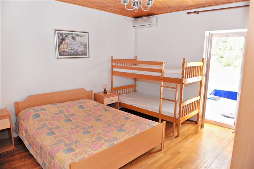 Apartment A1, for 4 persons