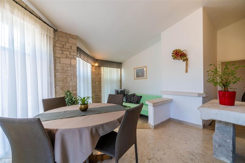 Apartment A3, for 5 persons