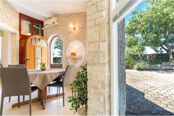 Apartment A3, for 5 persons