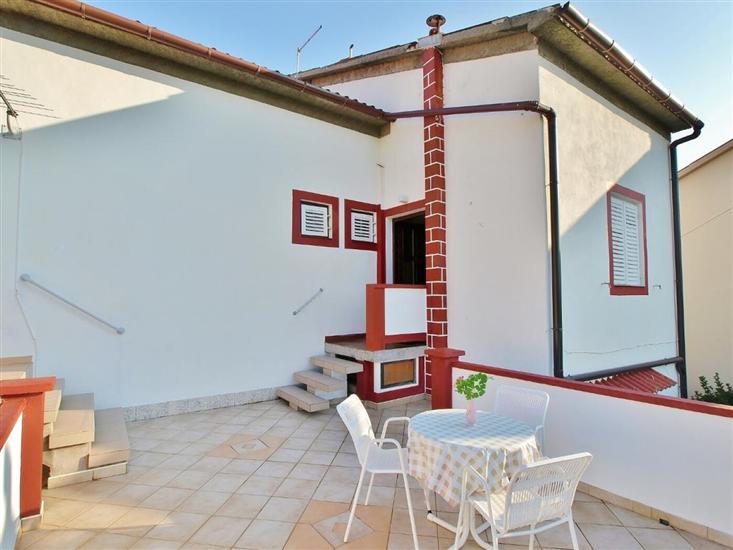 Apartment A2, for 3 persons