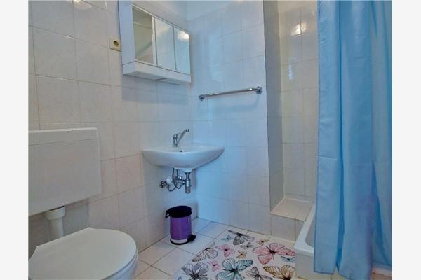 Apartment A2, for 3 persons