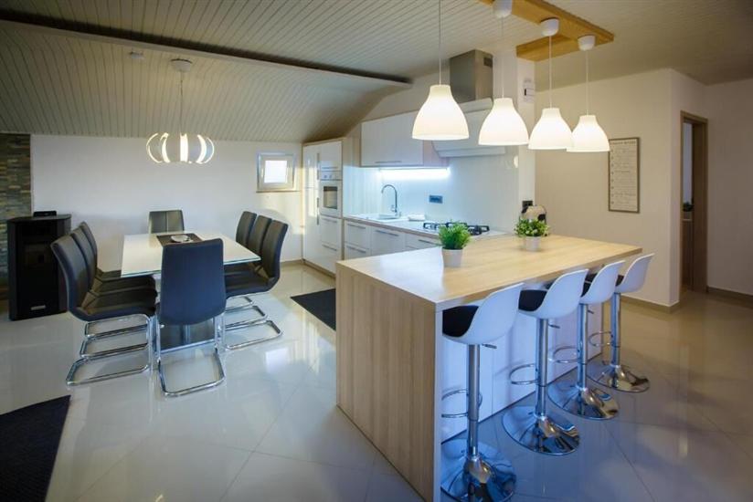 Apartment A3, for 6 persons