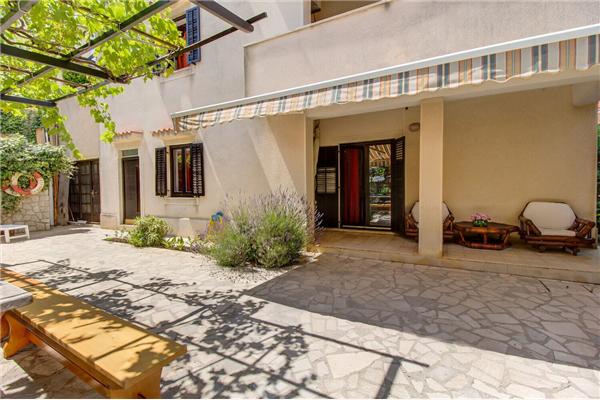 Apartment A1, for 4 persons