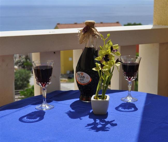 Apartment A4, for 3 persons