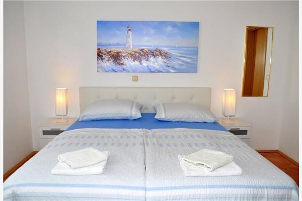 Apartment A4, for 3 persons