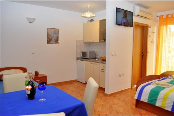 Apartment A3, for 3 persons